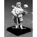 Reaper Pathfinder Miniatures: 60196 Mavaro, Iconic Occultist
