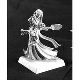Reaper Dark Heaven Legends: 03784 D'Vandra Lukesia, Maggotcrown