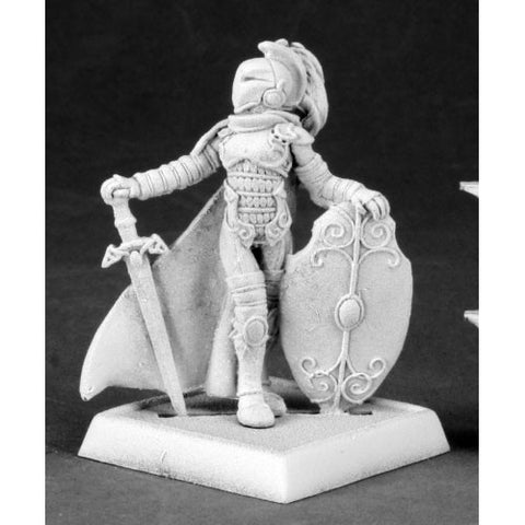 Reaper Pathfinder Miniatures: 60025 Gray Maiden