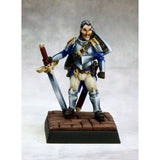 Reaper Pathfinder Miniatures: 60119 Andoran Steel Falcon