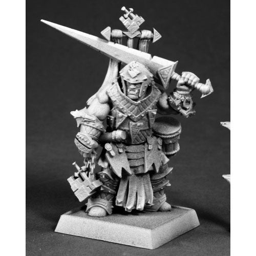 Reaper Pathfinder Miniatures: 60175 Oloch, Iconic Warpriest