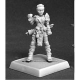 Reaper Pathfinder Miniatures: 60183 Kess, Iconic Brawler