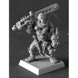 Reaper Pathfinder Miniatures: 60185 Kulgara, Orc Barbarian