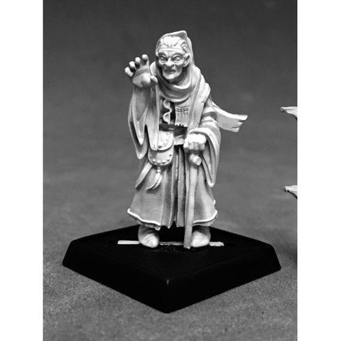 Reaper Pathfinder Miniatures: 60198 Estra, Iconic Spiritualist